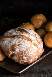 Large loafs of round, flour sifted bread