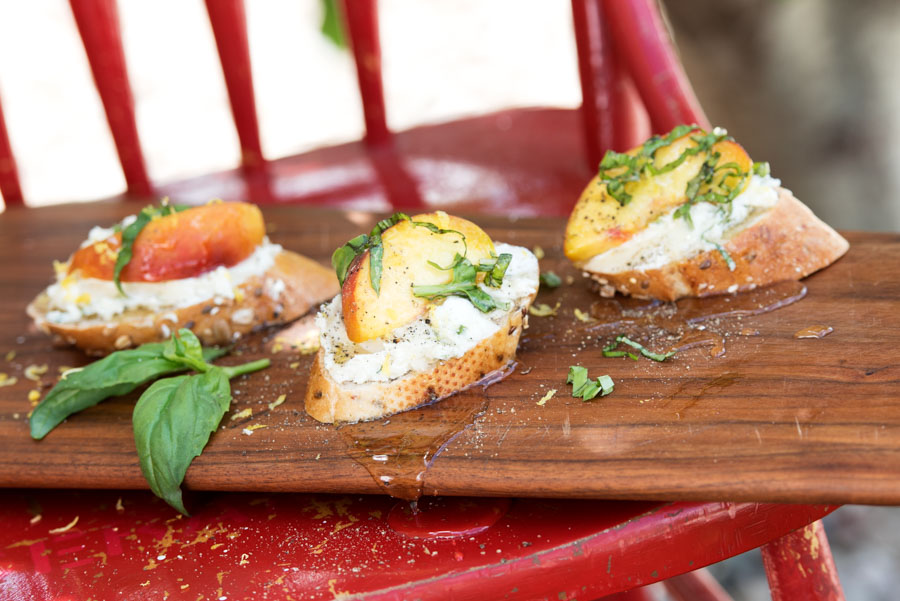 Peach Bruschetta with Goat Cheese & Honey T8N