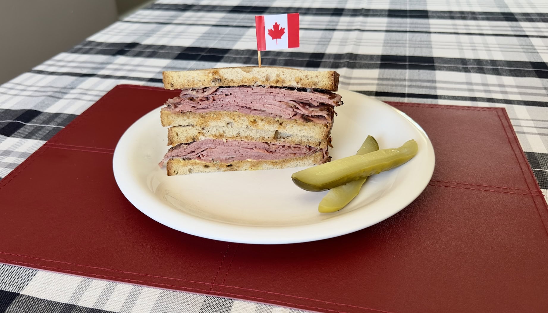Montreal Smoked Meat Sandwich with Brisket Herbed Butter & Horseradish | T8N